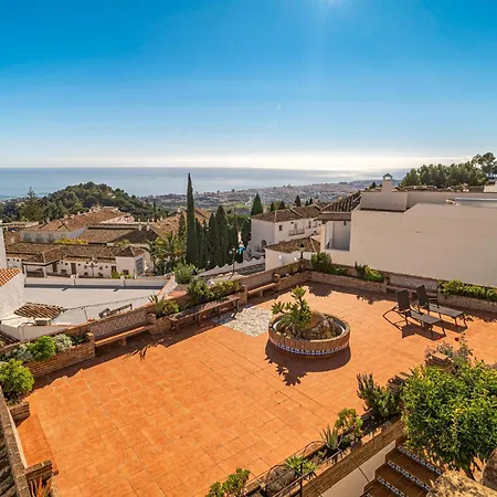 4 Bedroom Gorgeous In